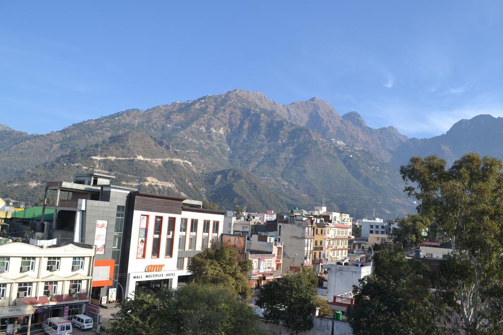 Hotel Atithi International Katra  Buitenkant foto